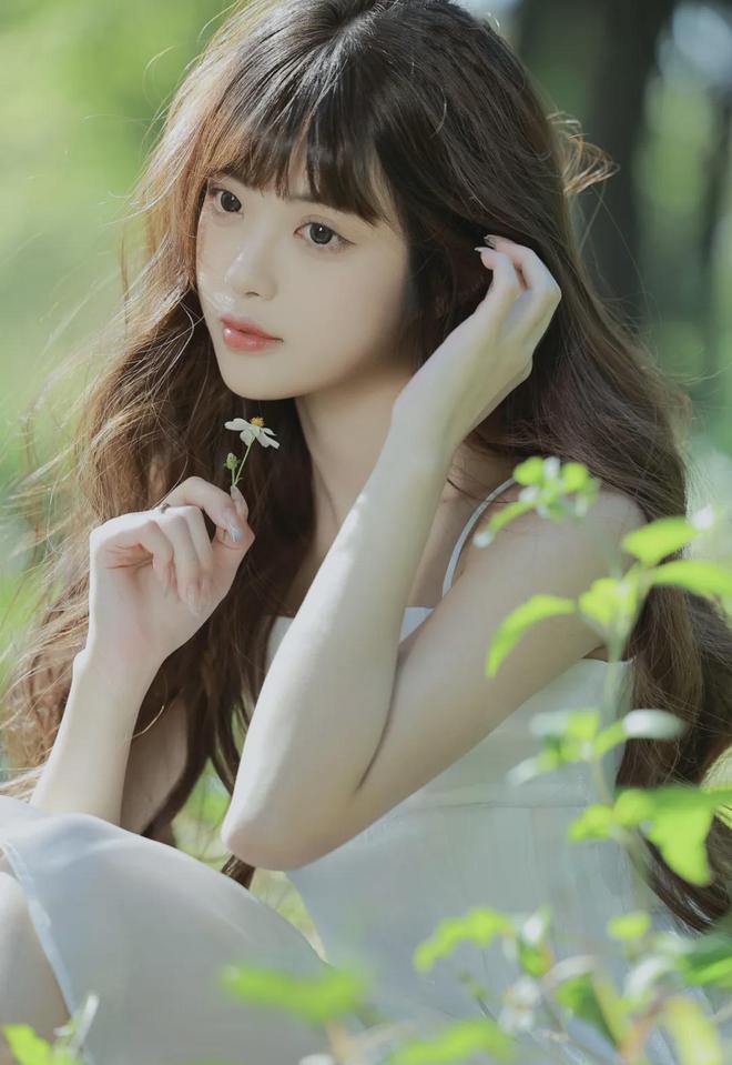 手指在里面转动的写作业呢pg电子模拟器试玩同桌把(图1)