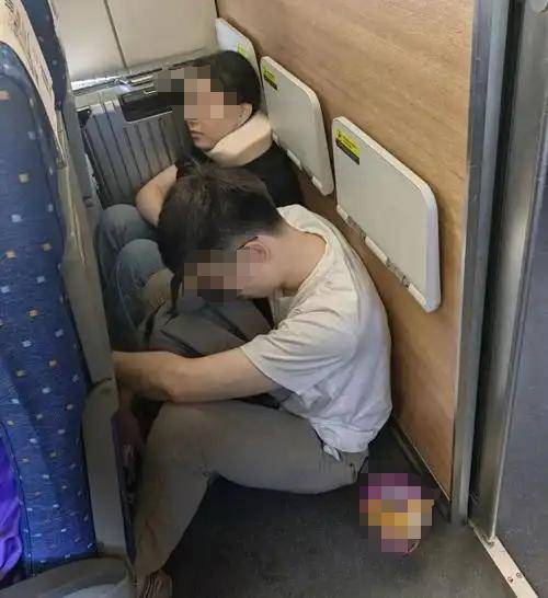 身份被扒有车有房当老板真实目的疑曝光pg电子模拟器四娃妈投诉补票后续：(图11)